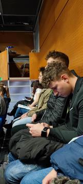 received_237913892048571